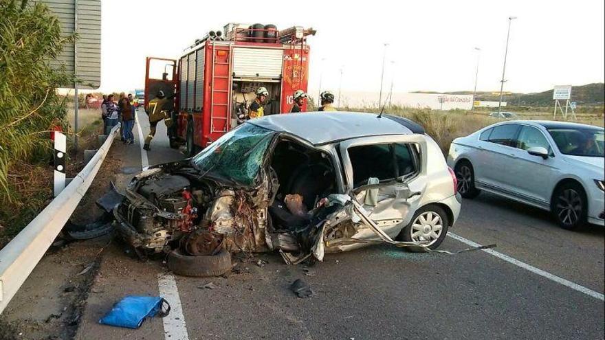 Fallece una mujer en un accidente en El Burgo, cerca del acceso a la ARA-1