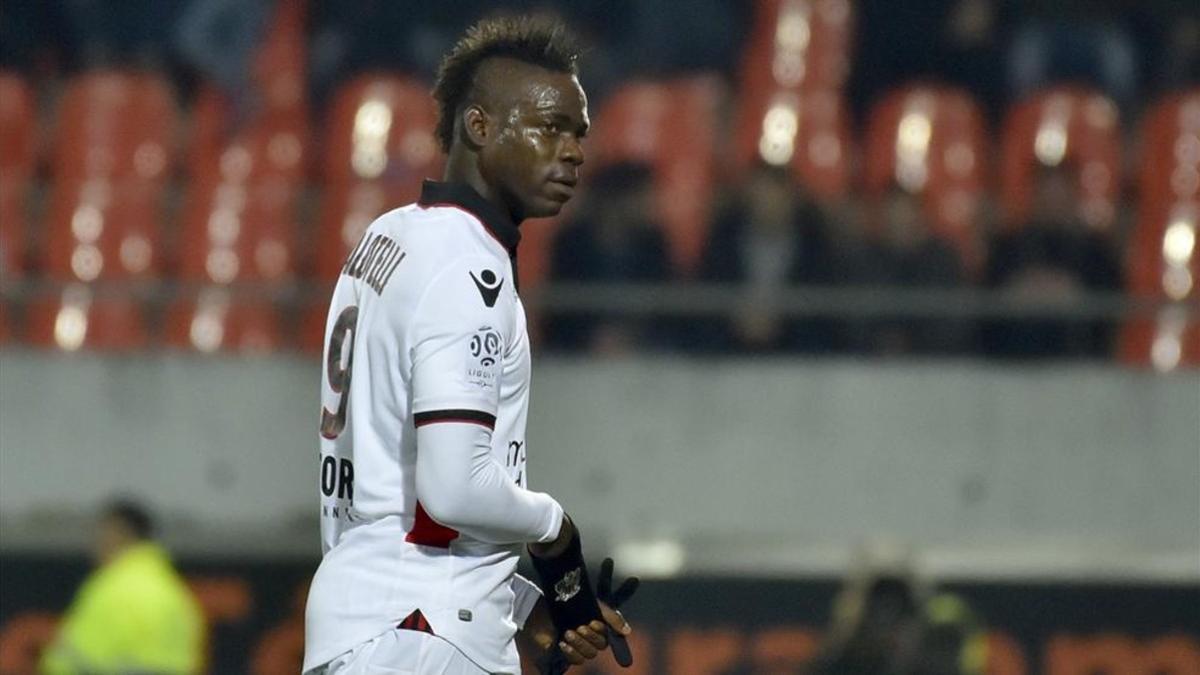 Balotelli, un cero en actitud y juego