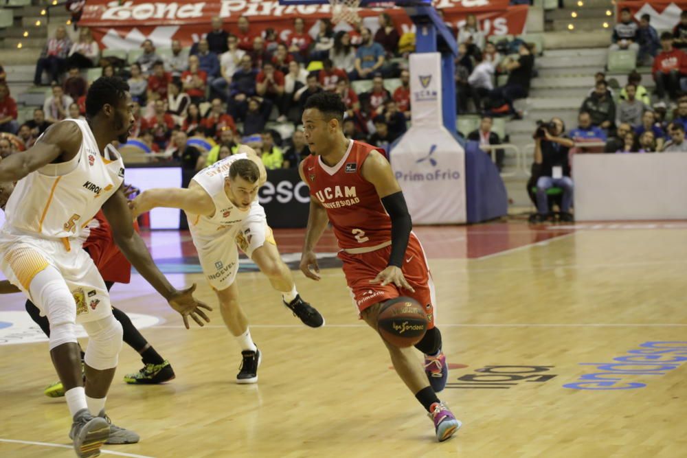 Encuentro entre el UCAM Murcia CB y el Baskonia