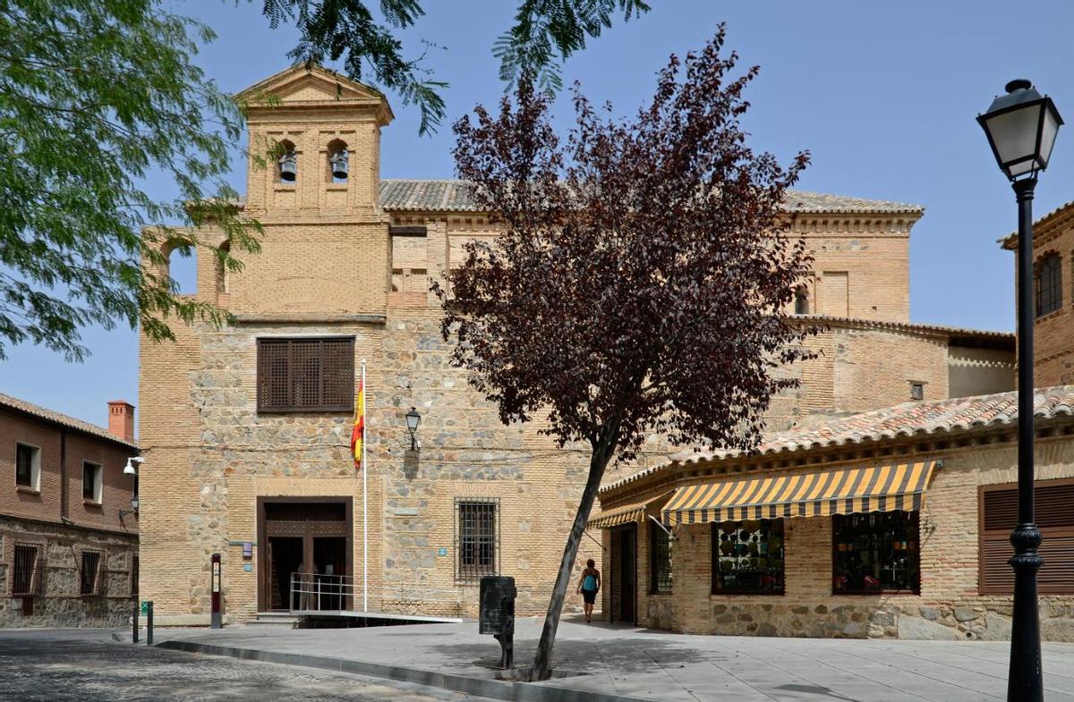 Sinagoga del Tránsito, del siglo XIV, ubicada en Toledo