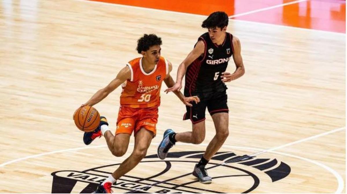 Partido de Liga U entre el Valencia Basket y el Girona.