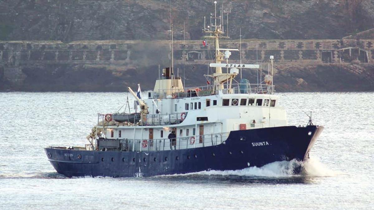 Barco alquilado para la misión ultraderechista en el Mediterráneo central.