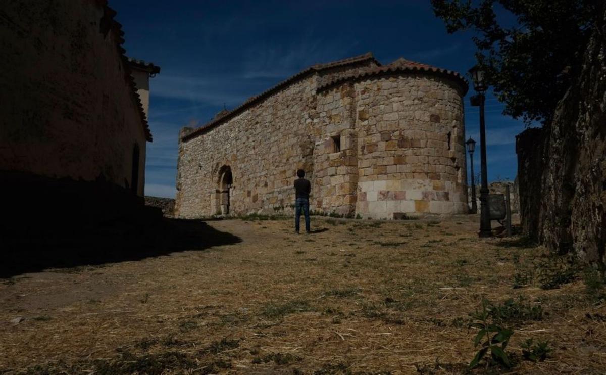Iglesia de Santiago de los Caballeros. | JOSE LUIS FERNÁNDEZ