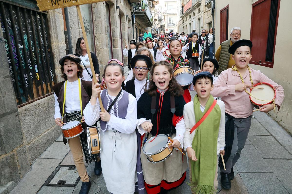Los más pequeños protagonizan su 'Reconquistiña' Los más pequeños protagonizan su 'Reconquistiña'
