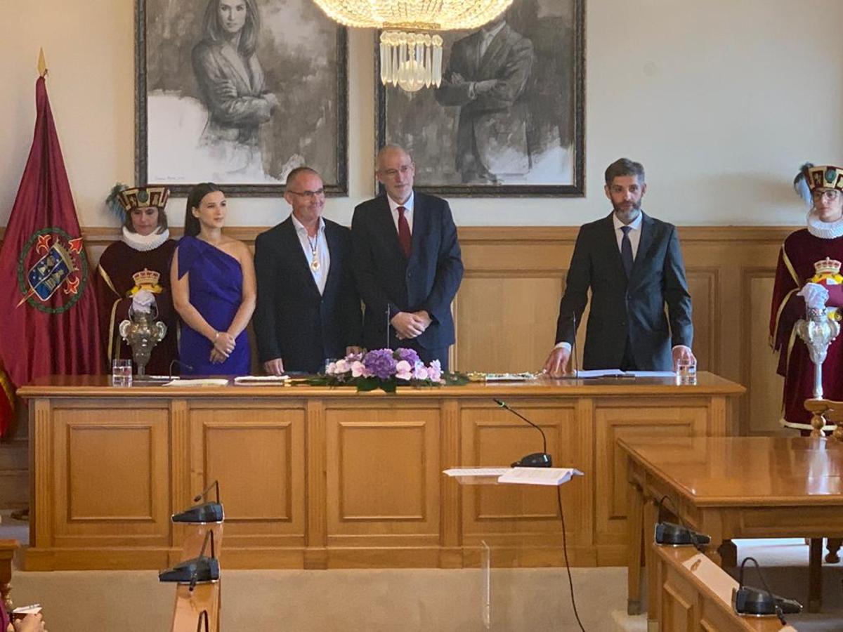 Pleno extraordinario de constitución da nova corporación municipal do Concello de Santiago