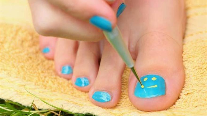 Por qué nos crecen las uñas más rápido en verano? - Información