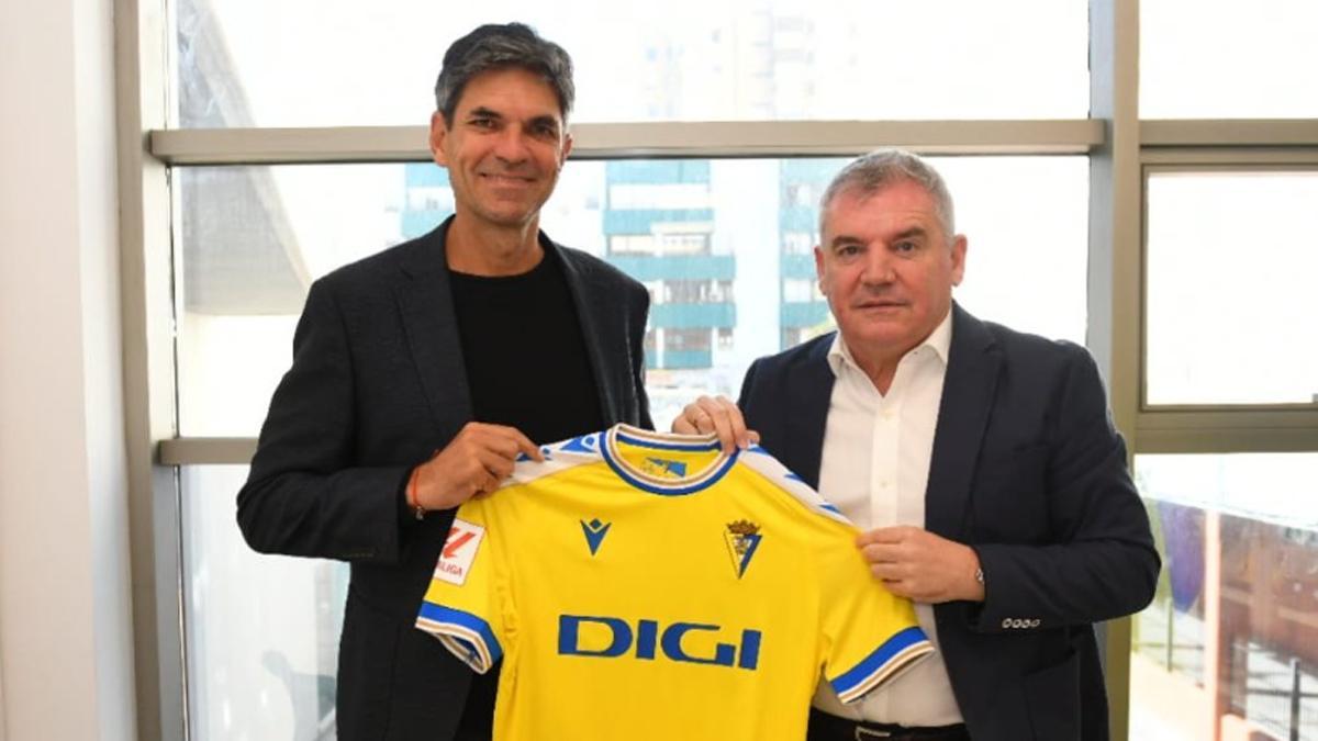 Mauricio Pellegrino, presentado como nuevo técnico del Cádiz