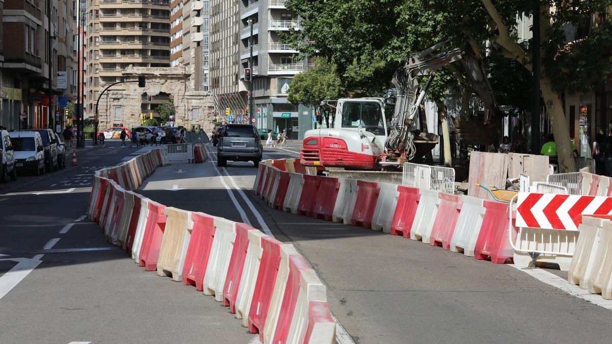 Obras en la calle Hernán Cortés