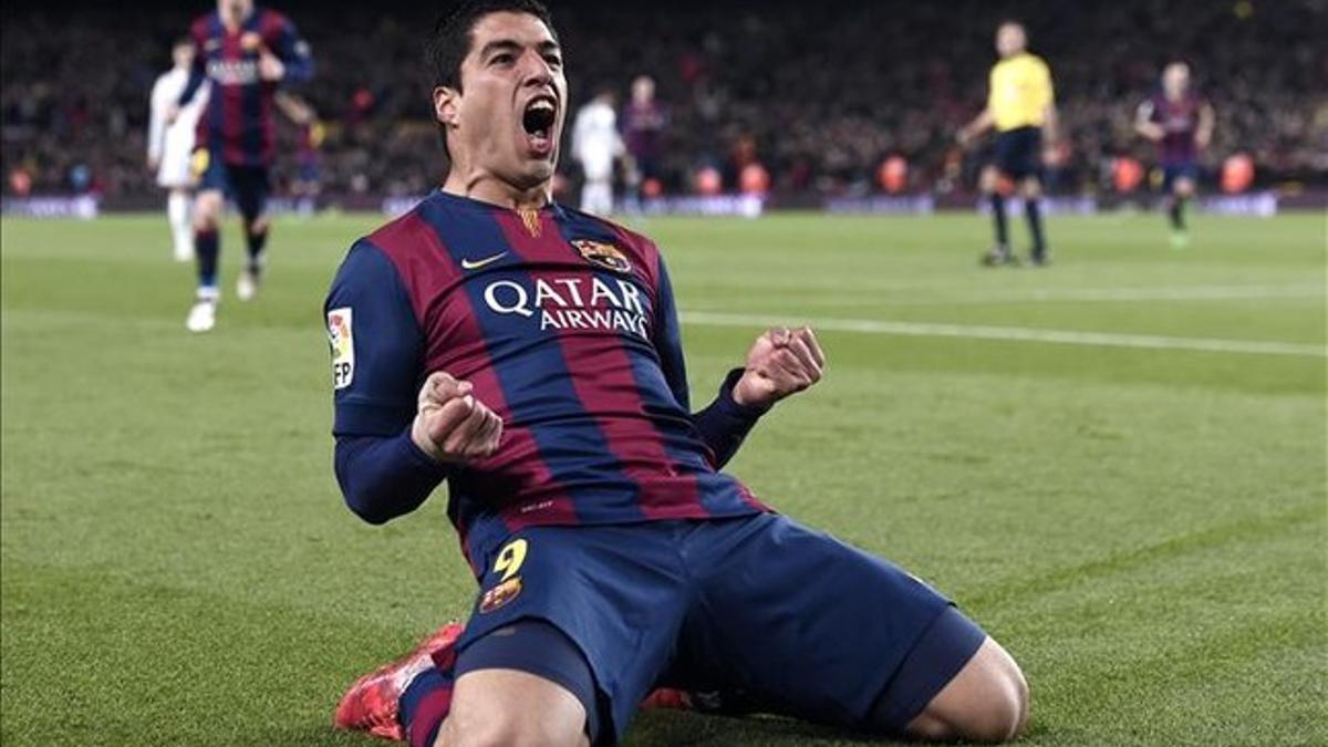 Suárez marcó 25 goles en su primera temporada con el Barça. Y nadie ha sido capaz de llenar su hueco en el Liverpool