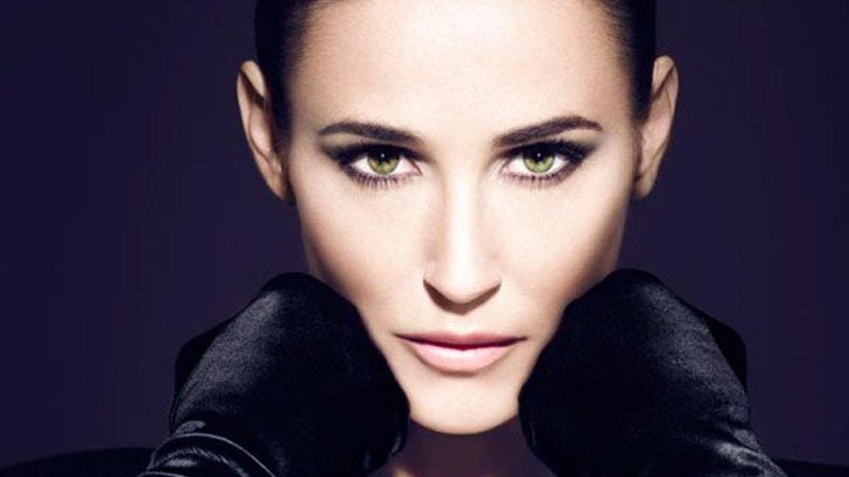 Demi Moore vuelve a abusar del Photoshop