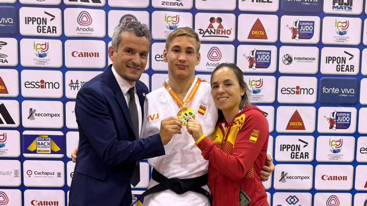 En la categoría masculina de -73 kg, Stanislav Rybin se proclamó campeón de la competición después de vencer en la final al italiano Manuel Parlati.