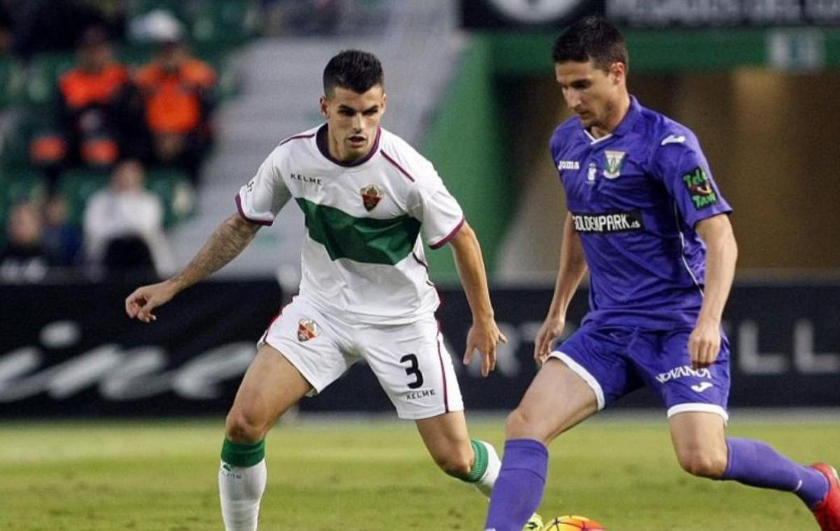 Álex Martínez en un partido como franjiverde