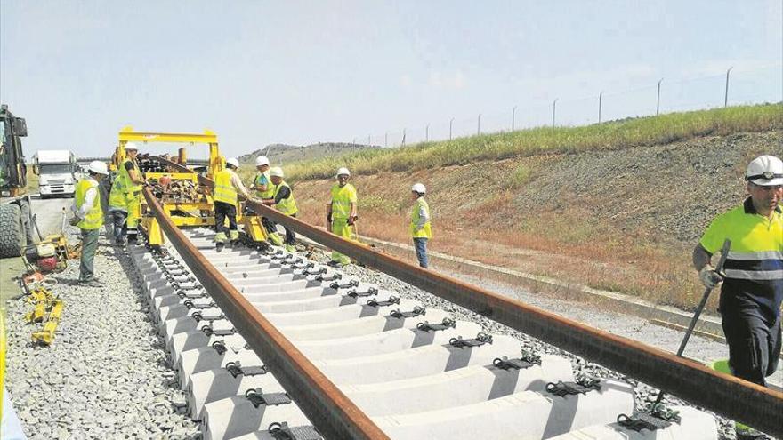 El Gobierno solo ejecutó en 2018 la mitad del presupuesto para el tren