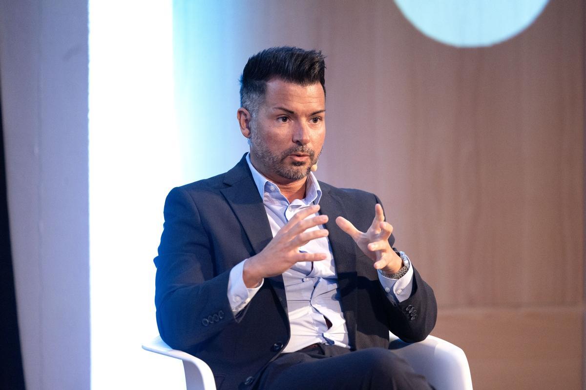 El Gobierno de Aragón ha presentado The Wave en Barcelona, en el auditorio de la Fundación Joan Miró. El Gobierno de Aragón ha presentado The Wave en Barcelona, en el auditorio de la Fundación Joan Miró.