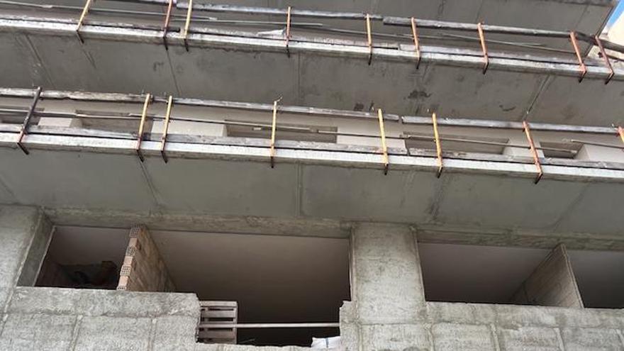 Otra finca inacabada de Manacor evita la demolición para convertirse en nueve viviendas de protección oficial