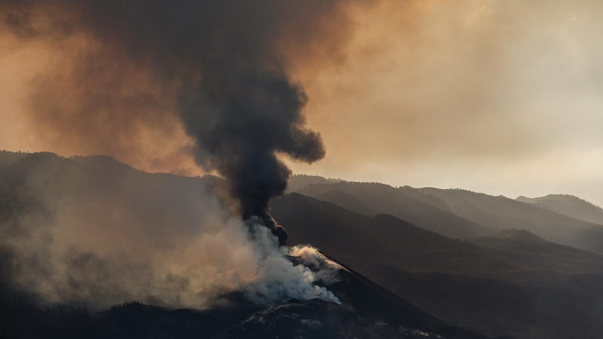 Actividad volcánica en La Palma, 19 de noviembre.