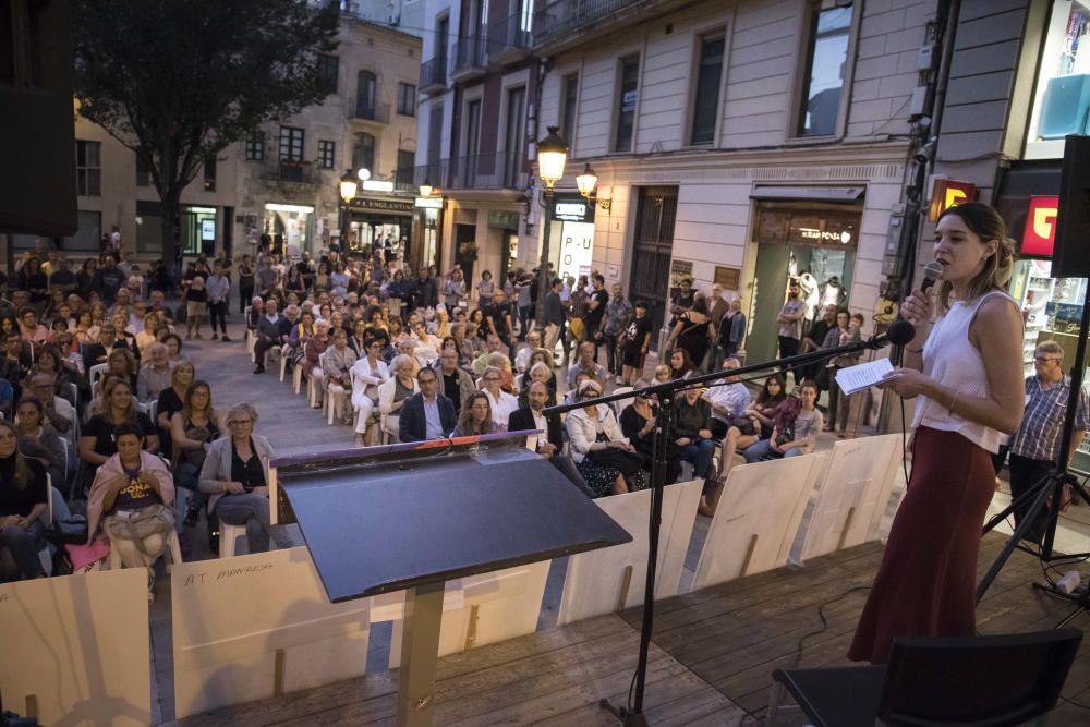 Clam contra l'empresonament i exili de polítiques, a Manresa