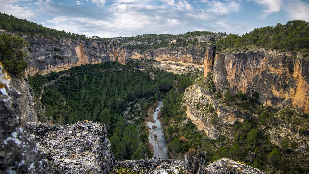 En la ruta puedes descubrir las hoces del río Cabriel.