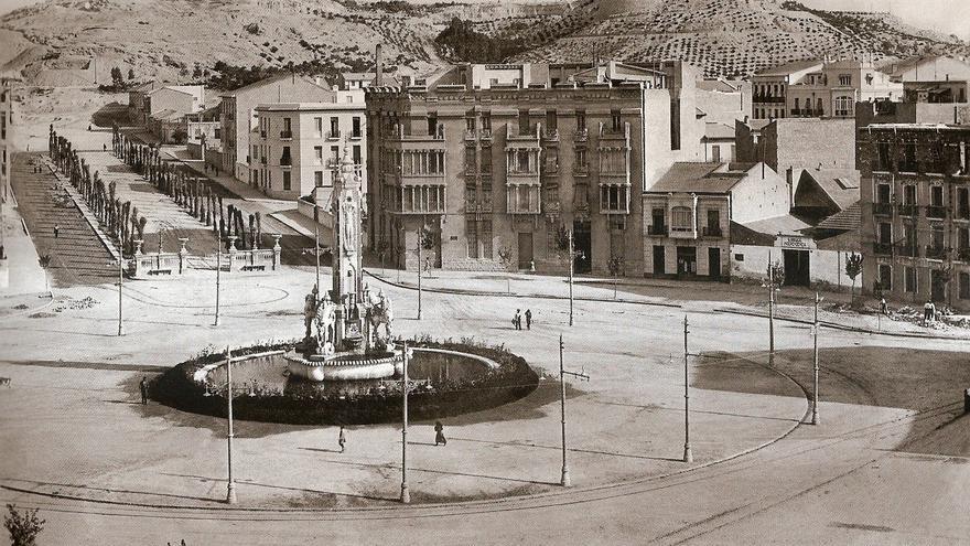 De cuando Luceros fue la plaza de la Independencia (y de Cataluña)