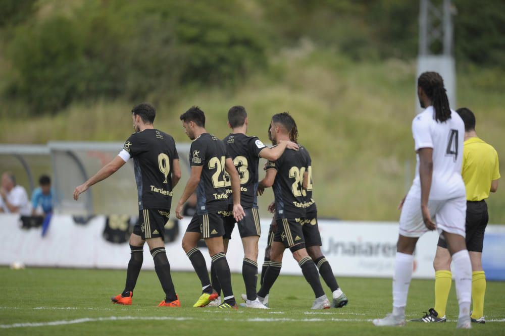 El Real Oviedo se impone 2-1 al SD Huesca