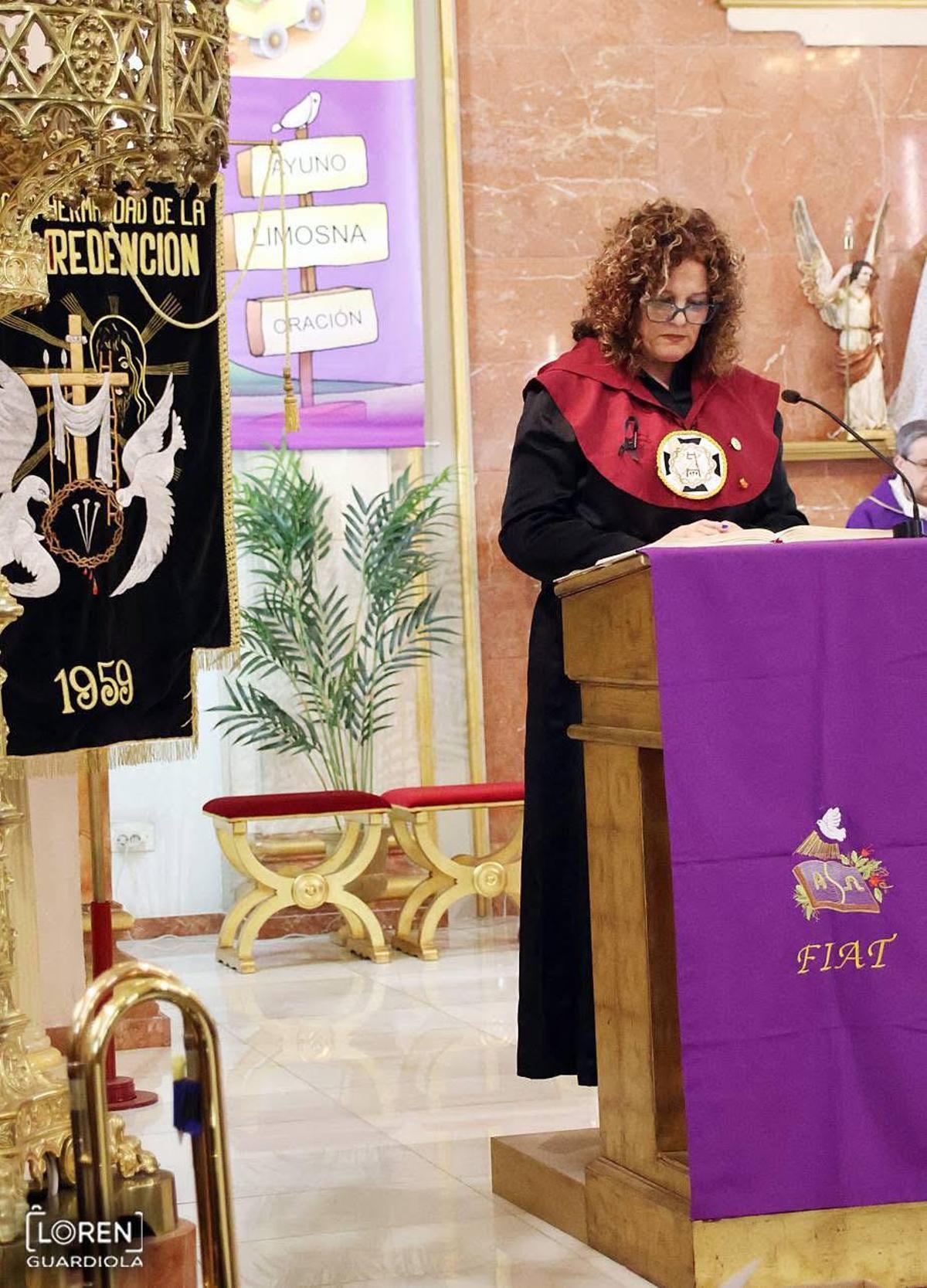 Pregonera de la cofradía de Ntra. Sra. de la Amargura