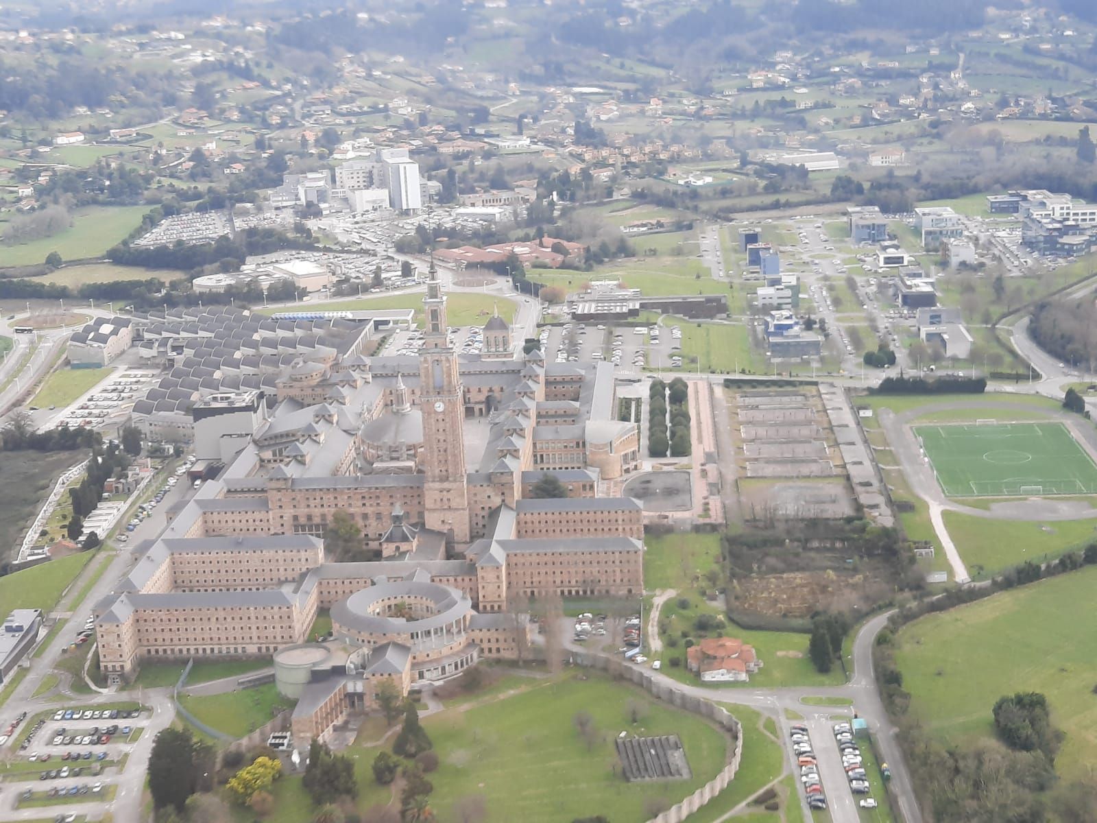 En imágenes: Así se ve Gijón desde el aire