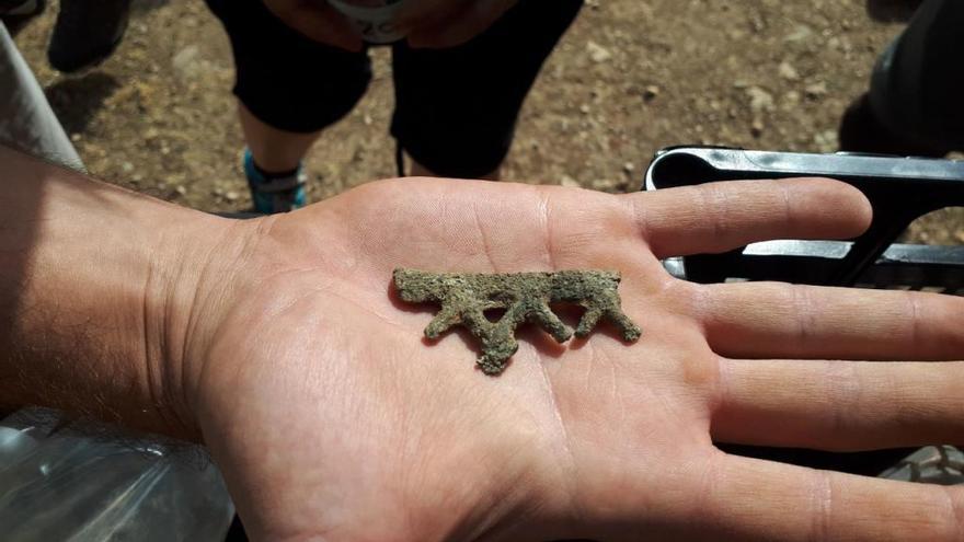 Imagen de la hebilla de origen bizantino que se ha encontrado en el castillo de Alaró.