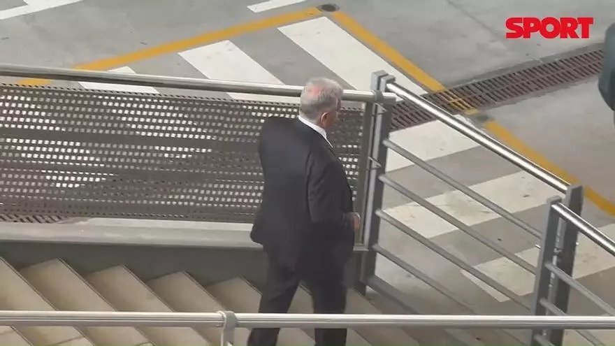 SPORT cazó a Joan Laporta en la Ciutat Esportiva.