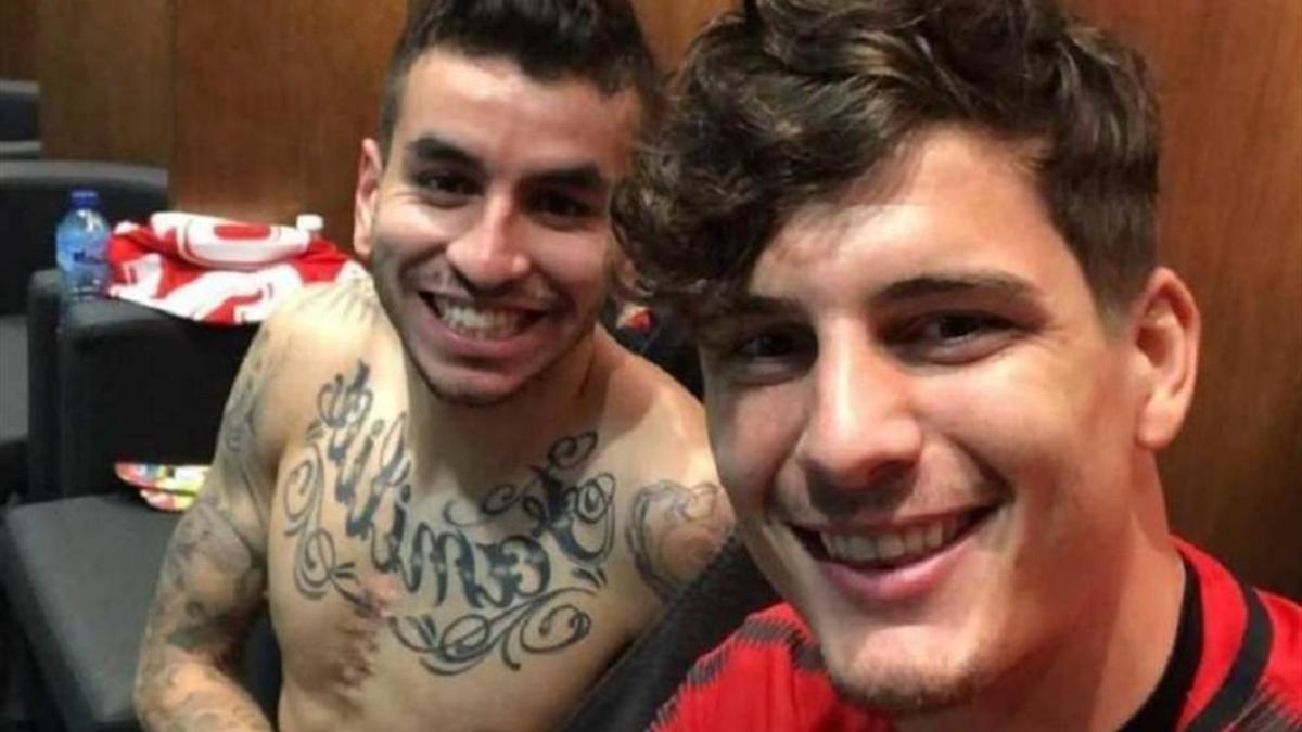 Axel Werner y Ángel Correa en los vestuarios del Atlético