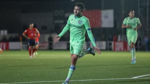 Munir El Haddadi celebra uno de sus goles ante el Diocesano