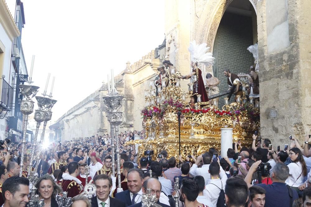 Jesús de la Humildad y Paciencia en Su salida extraordinaria