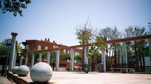 Plaza de la avenida La Libertad, en San Miguel de Chimisay.