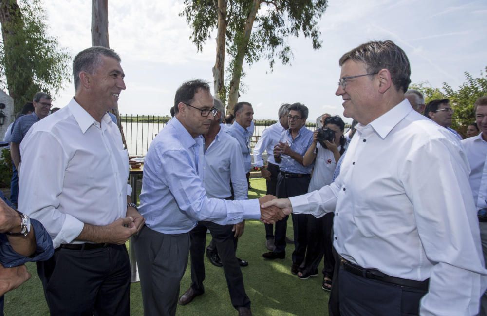 Encuentro entre empresarios y el Consell