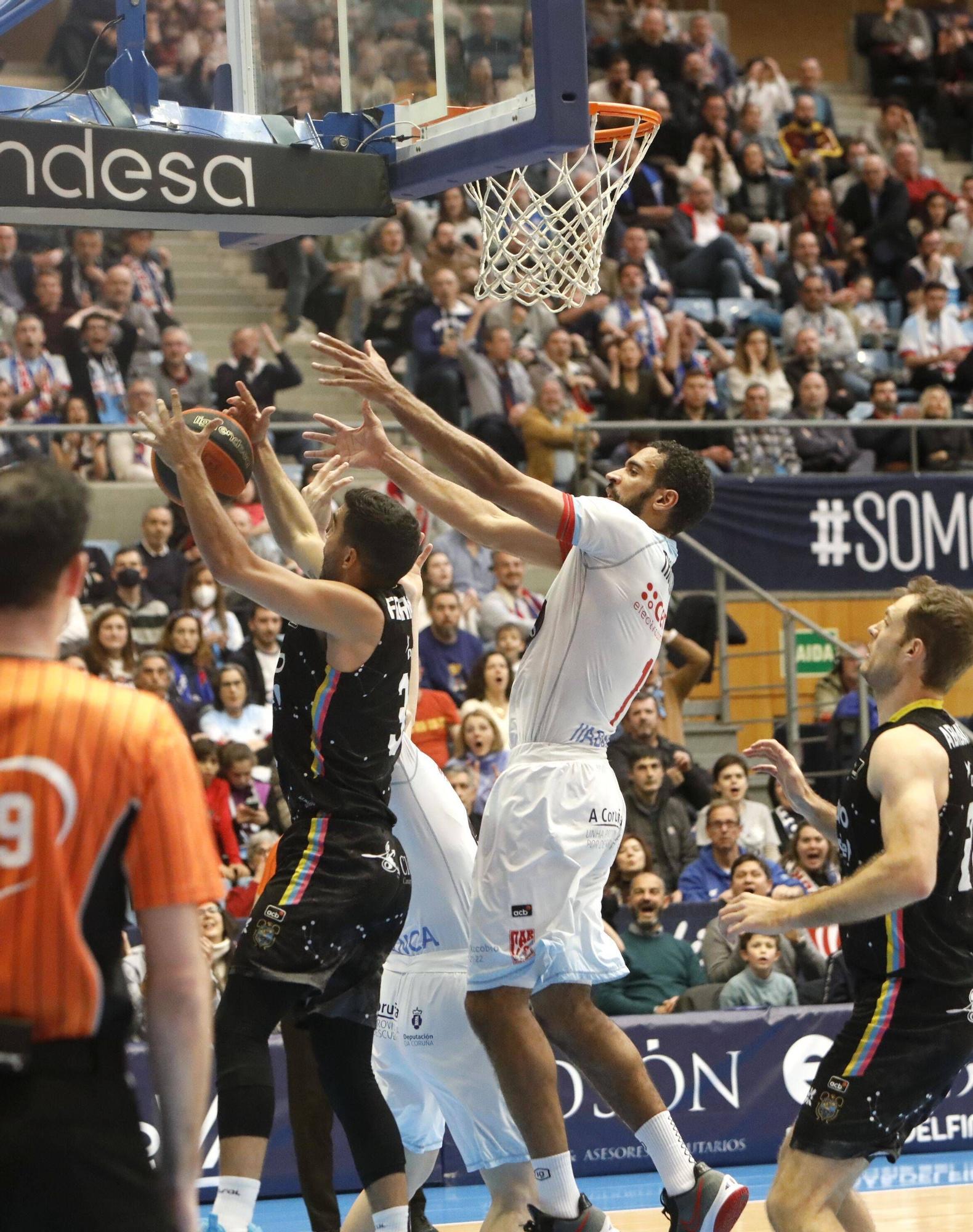 Las imágenes del partido Monbus Obradoiro vs Lenovo Tenerife