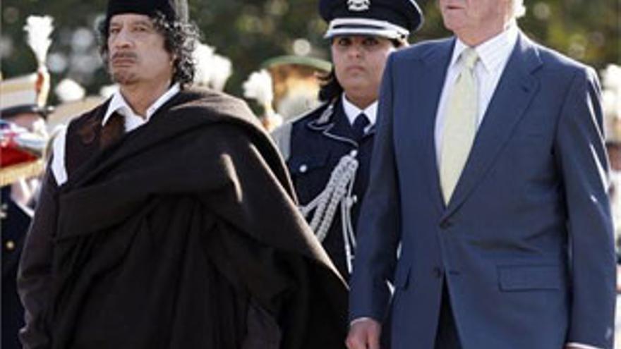 Recibimiento del Rey a Gadafi en El Pardo