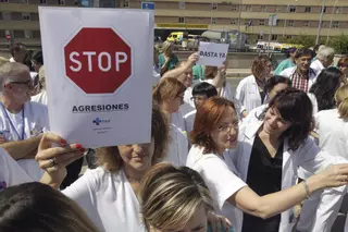 La seguridad en el Hospital de Torrevieja: una intervención cada día para frenar altercados de los pacientes