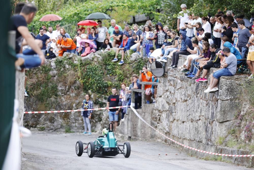 Quemando el asfalto en la bajada de carrilanas de Arcade