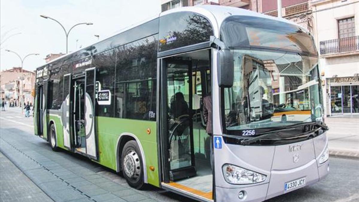 Autobús eléctrico. La T-Verde fomentará el uso del transporte público más allá de la metrópolis.