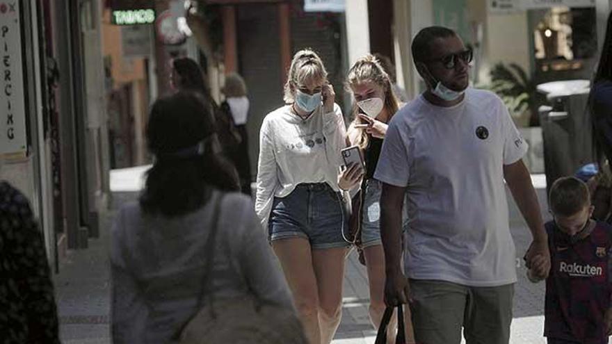 La doctora Martín cree que las mascarillas han llegado para quedarse por un largo tiempo.