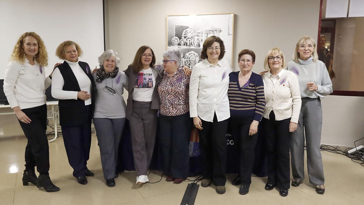 Las nueve mujeres que han hecho historia en Puçol.