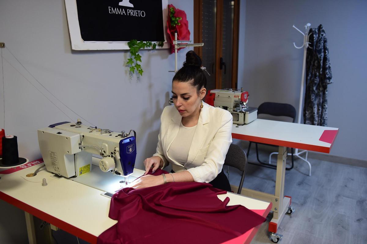 FOTOGALERÍA | Así es el atelier de Emma Prieto en Plasencia.