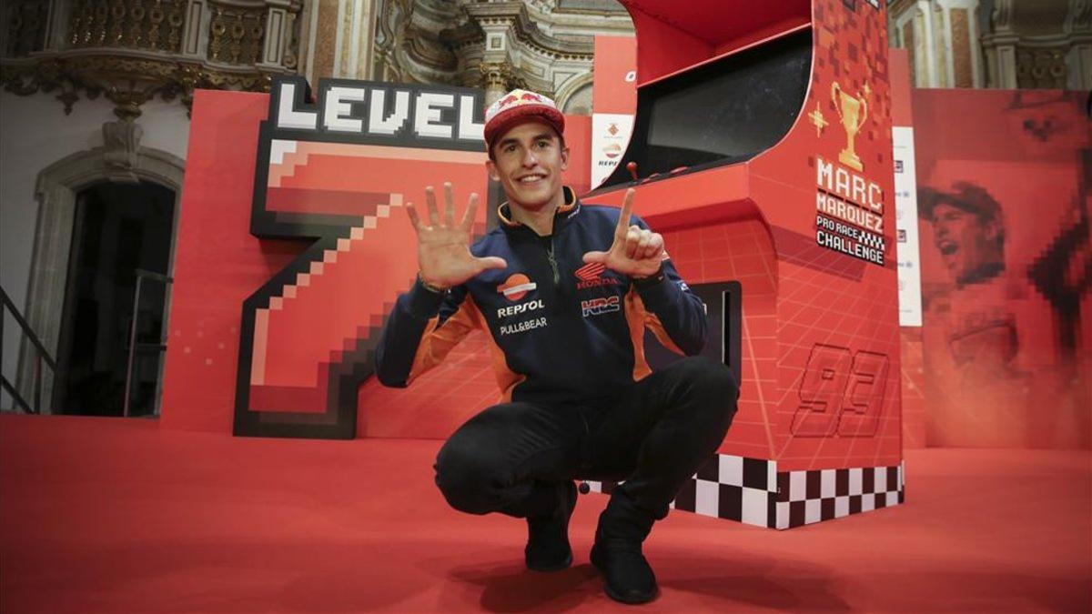 Márquez, en la celebración de su séptimo título, el quinto en la máxima categoría