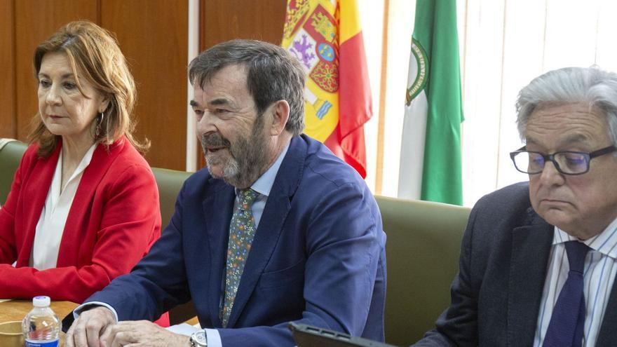 El presidente del CGPJ, Vicente Guilarte (centro), preside la reunión de la Comisión Permanente.