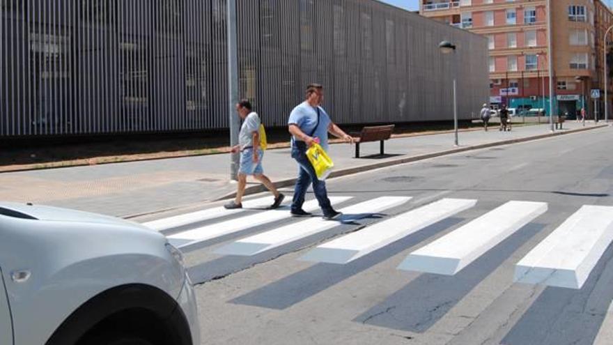 Vila-real estrena el segundo paso de peatones en 3D en la avenida Pius XII