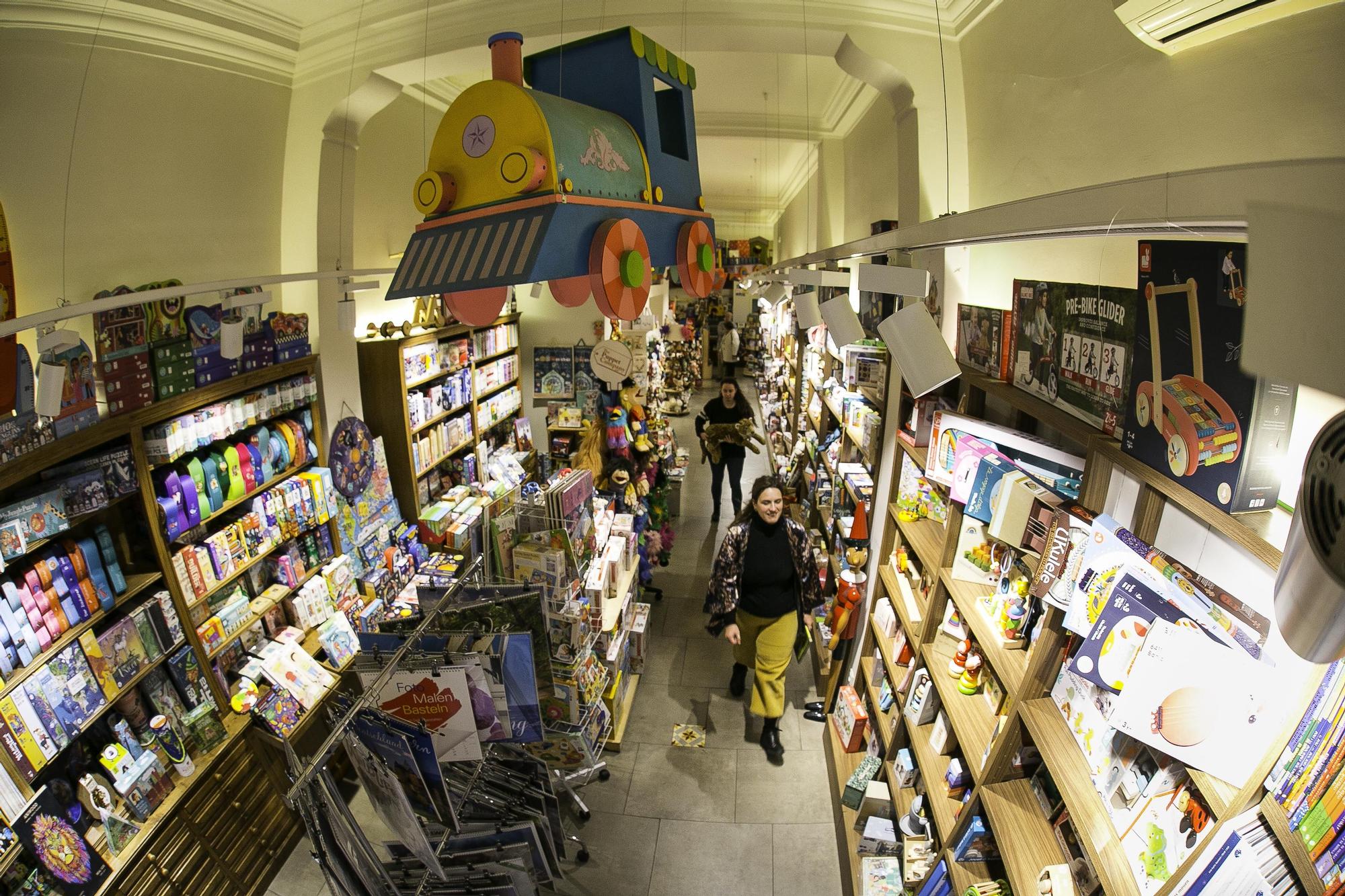 La librería Fabre, la más antigua de Barcelona