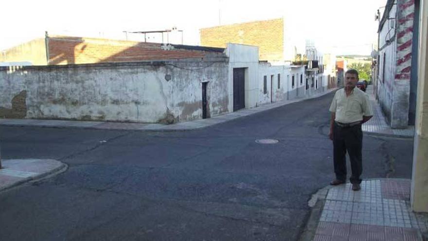 El barrio emeritense de San Juan reclama señalizar las calles