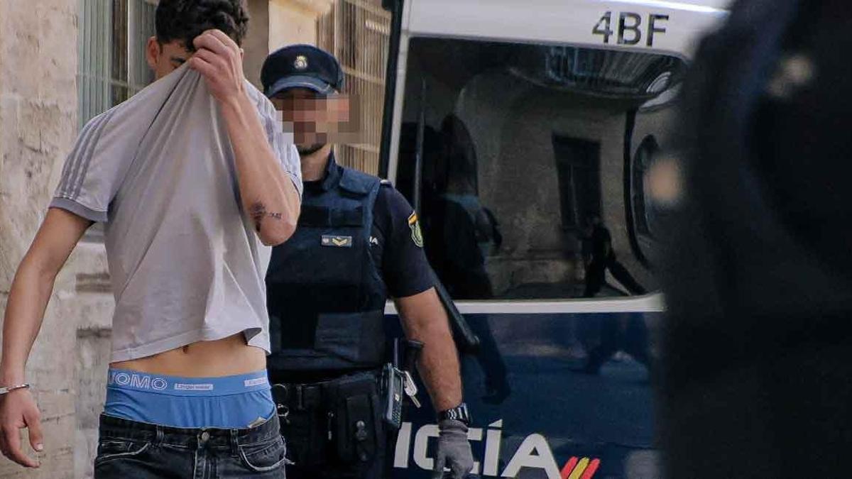SUCESOS EN MALLORCA / El tercer detenido por el crimen de Son Gotleu queda libre con la prohibición de salir de Mallorca