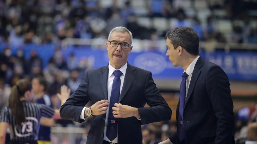 Paco Olmos se reencuentra con el Valencia Basket