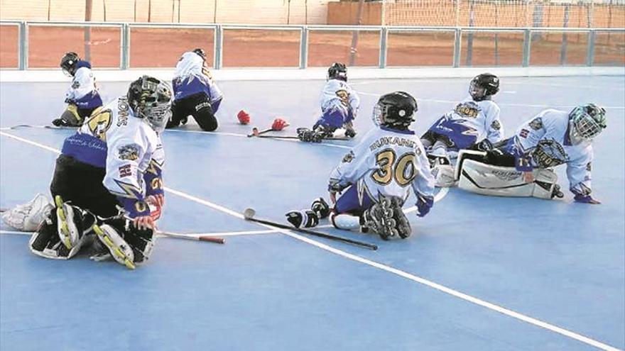 Nules habilita su primera pista de hockey en el colegio Jaume I