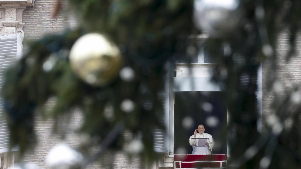 El papa pide el fin de la guerra en Gaza y se liberen los rehenes en su mensaje de Navidad.